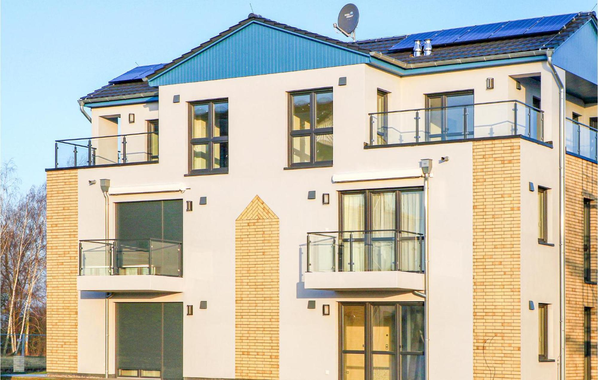 Lovely Apartment In Rechlin With Kitchen Exteriör bild